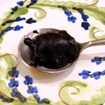 anchoa - Pinchos：アオリイカ（イカ墨ソース）〈相模湾魚介スペシャルコース〉