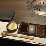 黒毛和牛焼肉 薩摩 牛の蔵 - 