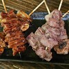 焼鳥・もつ焼 串焼き神社 - もつ焼きの5本盛り合わせ