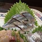 金町製麺 - 新物サンマ刺身　450円