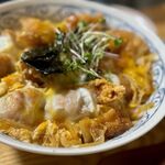 お食事処かまの - 親子丼（ごはん大盛り無料）　1300円