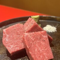 和牛とタン 焼肉 とみ 新橋本店 - 