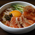 サムギョプサルと韓国料理 コギソウル - カンジャンサーモン