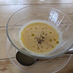 バナナウィンズ - 前菜　つめたいスープ