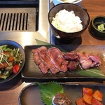 焼肉ホルモン酒場 陽真 - 