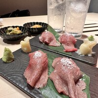 焼肉料理 牛吉日和 - 