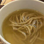 中華そば麦右衛門 - 鱧の干物から塩ベースのスープ