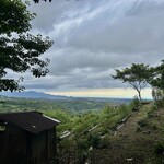 寿し辰 - 八幡山からは志太平野が一望できます。