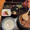 あつた蓬莱軒 本店