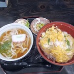三七十庵 - 親子丼+ミニかけうどん
