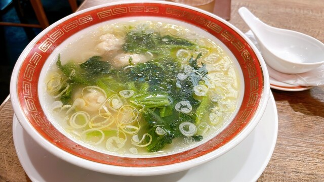 ワンタンが美味しい』by koju117 : 広州市場 横浜ポルタ店 - 横浜/中華