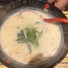 元祖トマトラーメンと元祖豆乳ラーメンと元祖トマトもつ鍋 三味 博多駅東店