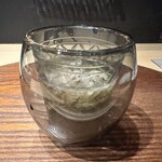 赤坂 鮨大谷 - ジュンサイと牛肉、季節の野菜の沢煮椀