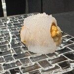 赤坂 鮨大谷 - 馬糞雲丹＆剣崎烏賊