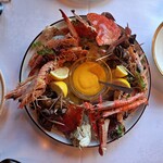 260444711 - 三河湾の海の幸をワンプレートに。