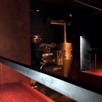 カフェ・鈴木 - 焙煎機