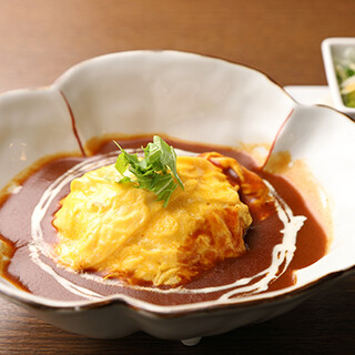 自家製デミグラスソースのオムライス＆お得なモーニングも◎