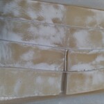 マエダセイカ 羽二重餅の古里 - お餅が並ぶ。一反もめん　達！