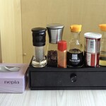 うえんで - 卓上に常備されているもの