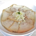 うえんで 喜多方店 - 帆立香る会津山塩チャーシュー麺（中太ちぢれ麺）