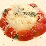 タヴォロッツァ - トマトのカプレーゼ
