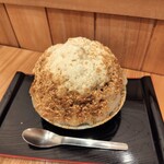 茶房　山中 - 田舎氷(ミルクトッピング)