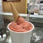 アンティカ ジェラテリア - いちごシャーベット