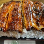 別館山田 - 濃い目の甘いタレたっぷり