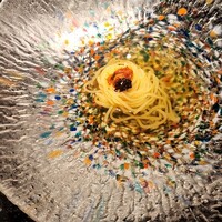銀座 山科 - 麺の歯ごたえがスゴい、皿の大きさもスゴい