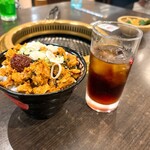 焼肉南大門 - 悪魔飯とウーロン茶