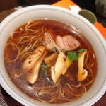 上野藪そば - 少しアングルを変えた　秋の味　松茸そば