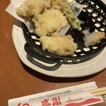 豊丸水産 - 牛ホルモン天ぷら590円