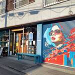 Sunday pool coffee - 