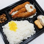 弁当・軽食 花 - 今日はエビフライ弁当