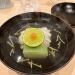 味ひろ - 鱧と冬瓜のお椀