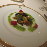 アピシウス - 貝類と蛸、茸のブルギニヨン