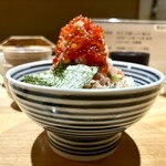 日本橋海鮮丼 つじ半 神楽坂店 - 