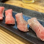 米仙 - 石垣牛寿司　150円(1貫)