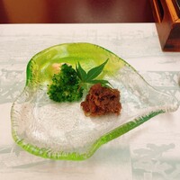 荒井屋 万國橋店 - 夏らしいお通しです