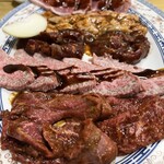 松屋 - イベリコ豚880円、とんちゃん210円、牛ロース930円、特上カルビ1,230円、ハラミ880円