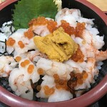 でか盛り海鮮問屋 - 期間限定・１日10食