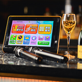 パーティ利用にもおすすめ。カラオケとお酒を心ゆくまで楽しめる