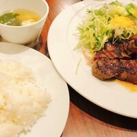 キャトルラパン 北梅田 - 