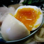 綱島商店 - サービスの味玉