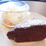 お茶とおやつ 和茶 - 桜のパンナコッタ＆ガトーショコラ