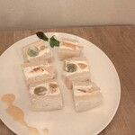 Fruits Cafe コトノミ - 