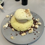 東京ギョーザスタンド ウーロン GREEN SPRINGS店 - 