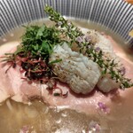 麺家 たけ田 - 魚介出汁で創る炙り鱧の冷やし塩そばアップ