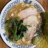 横浜豚骨醤油ラーメンYOLO