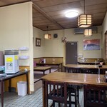 横川食堂 - 店内雰囲気